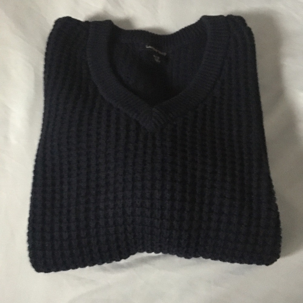 NWOT Lands End navy 3/4 sleeve v-neck sweater
